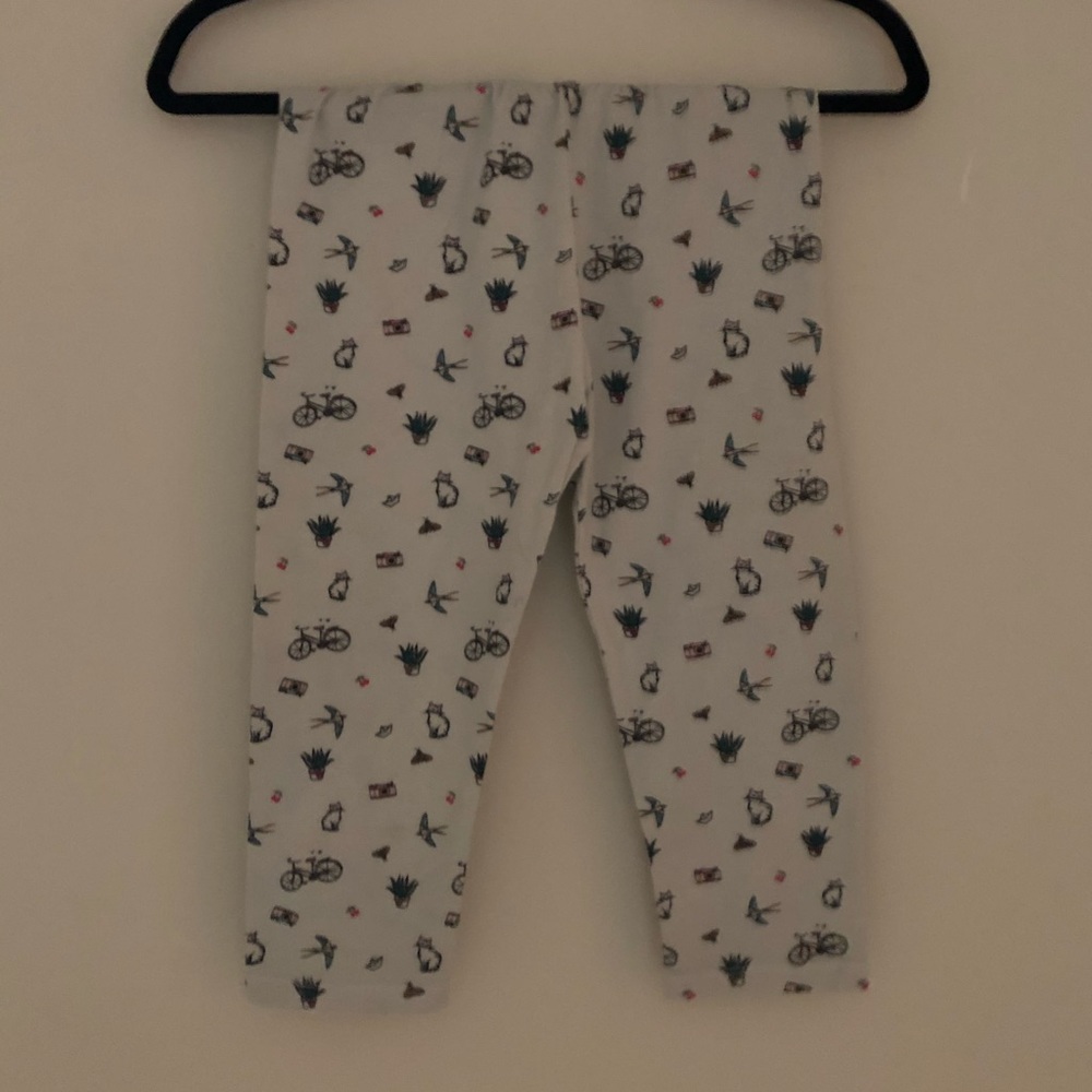 Designed leggings for just $10!